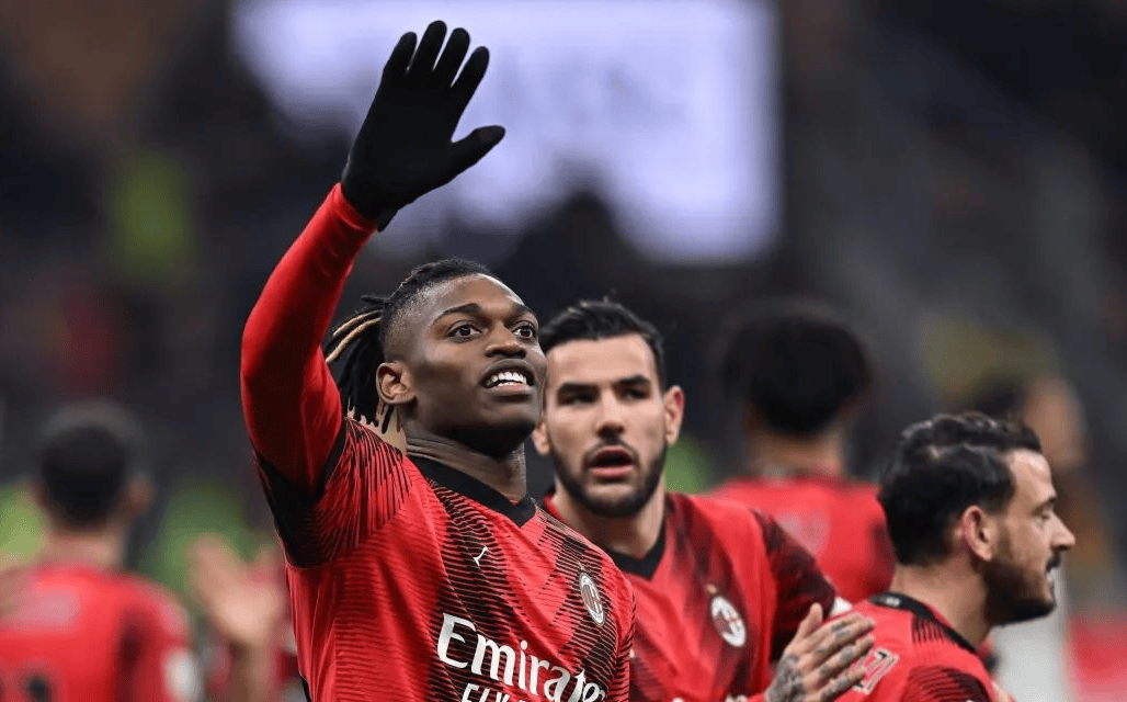 开云体育官方网站-AC米兰胜那不勒斯，迎来开门红