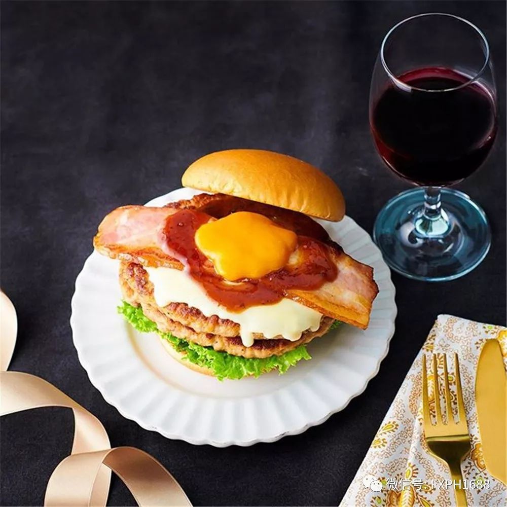 开云体育官网-汉堡球队氛围热烈，期待明天比赛再现胜利的简单介绍