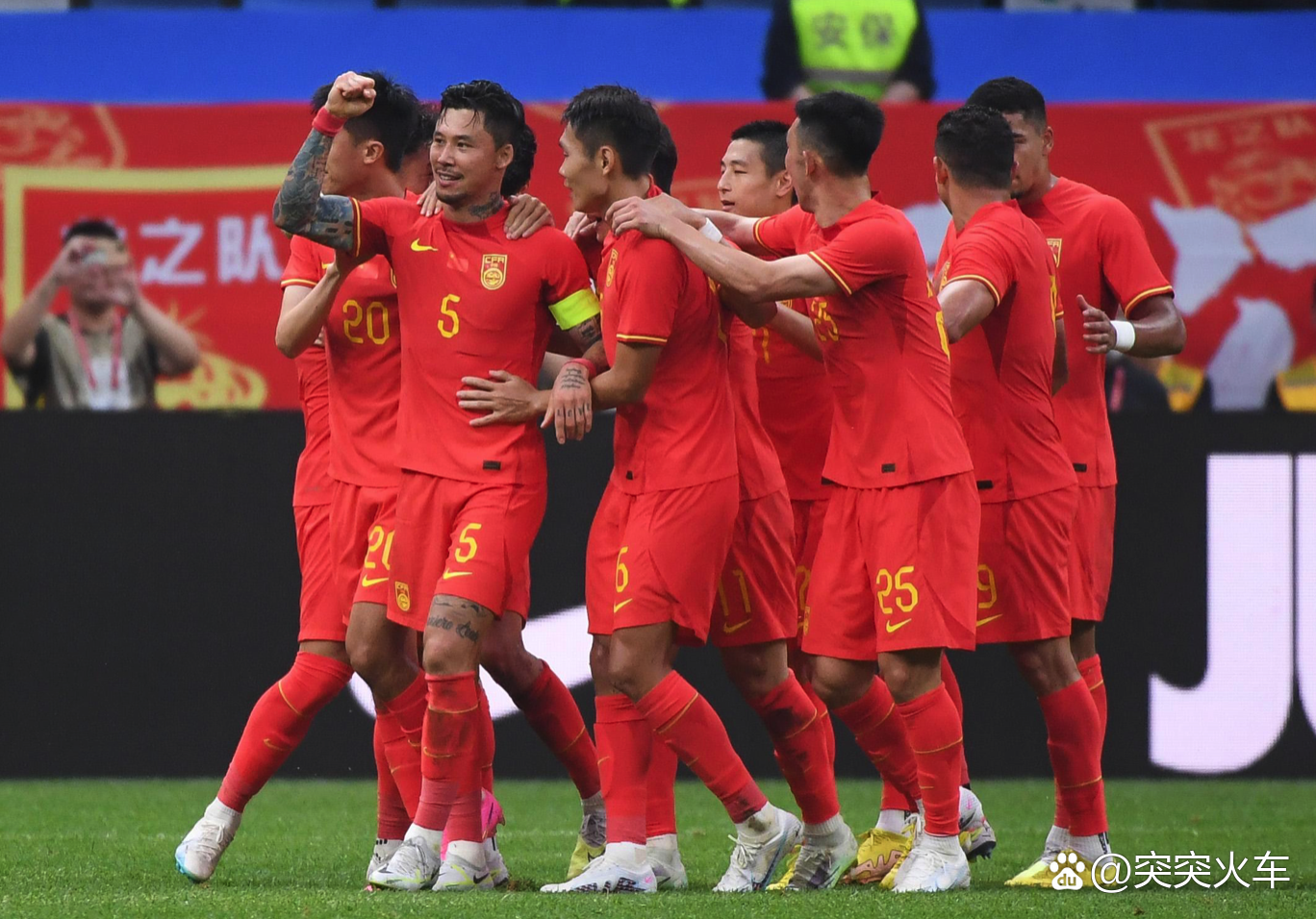 开云体育中国-巴勒斯坦神奇翻盘！对手不敌他们的足球实力