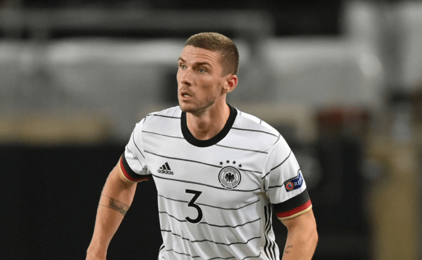 荷兰篮球队遭受重创，战绩不佳