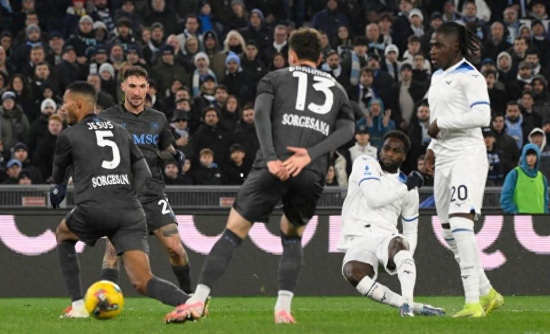 那不勒斯客场取胜,稳固联赛前列位置的简单介绍 那不勒斯客场取胜,稳固联赛前列位置的简单介绍