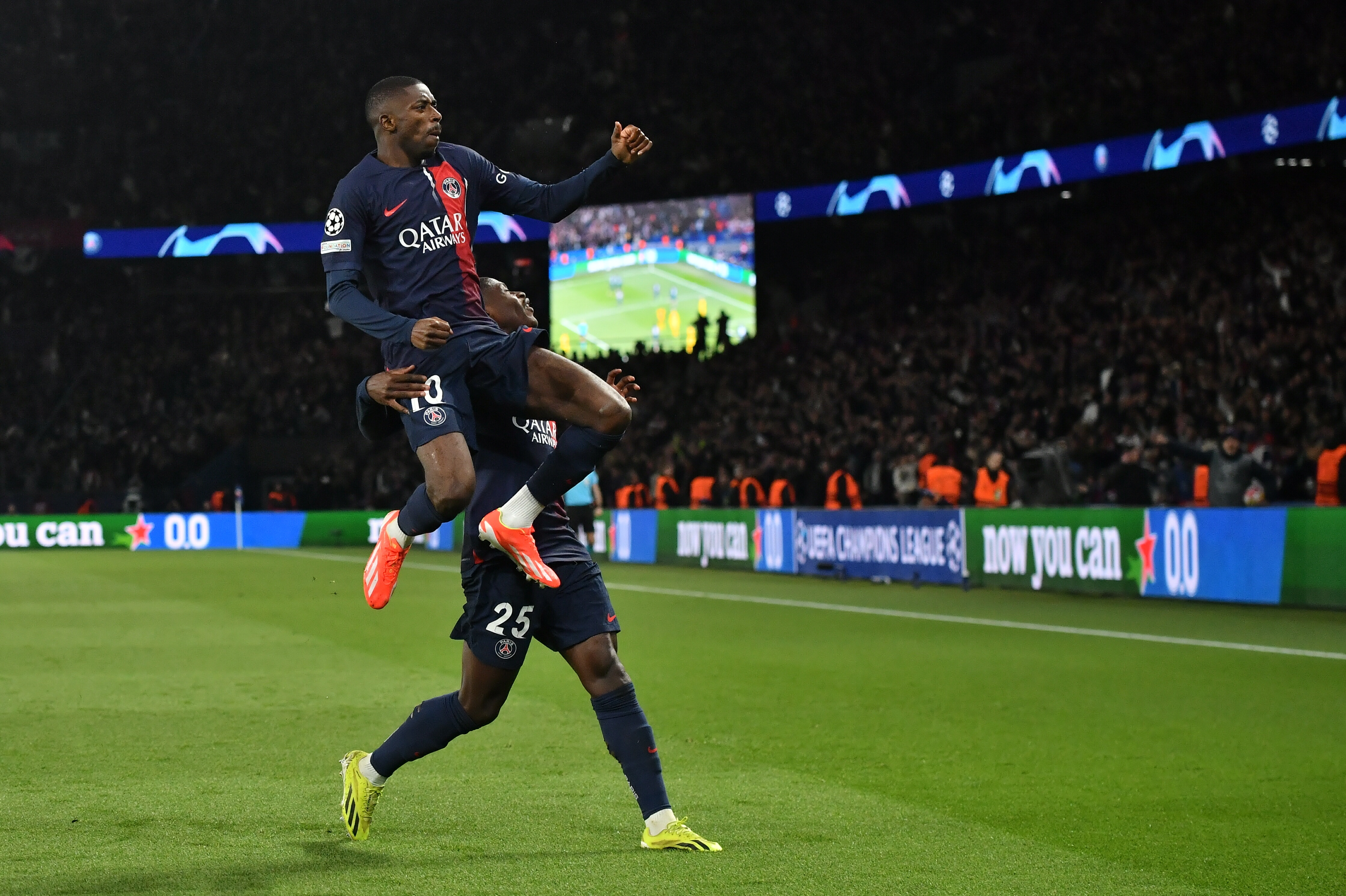 巴黎圣日耳曼横扫尼姆，继续领跑的简单介绍