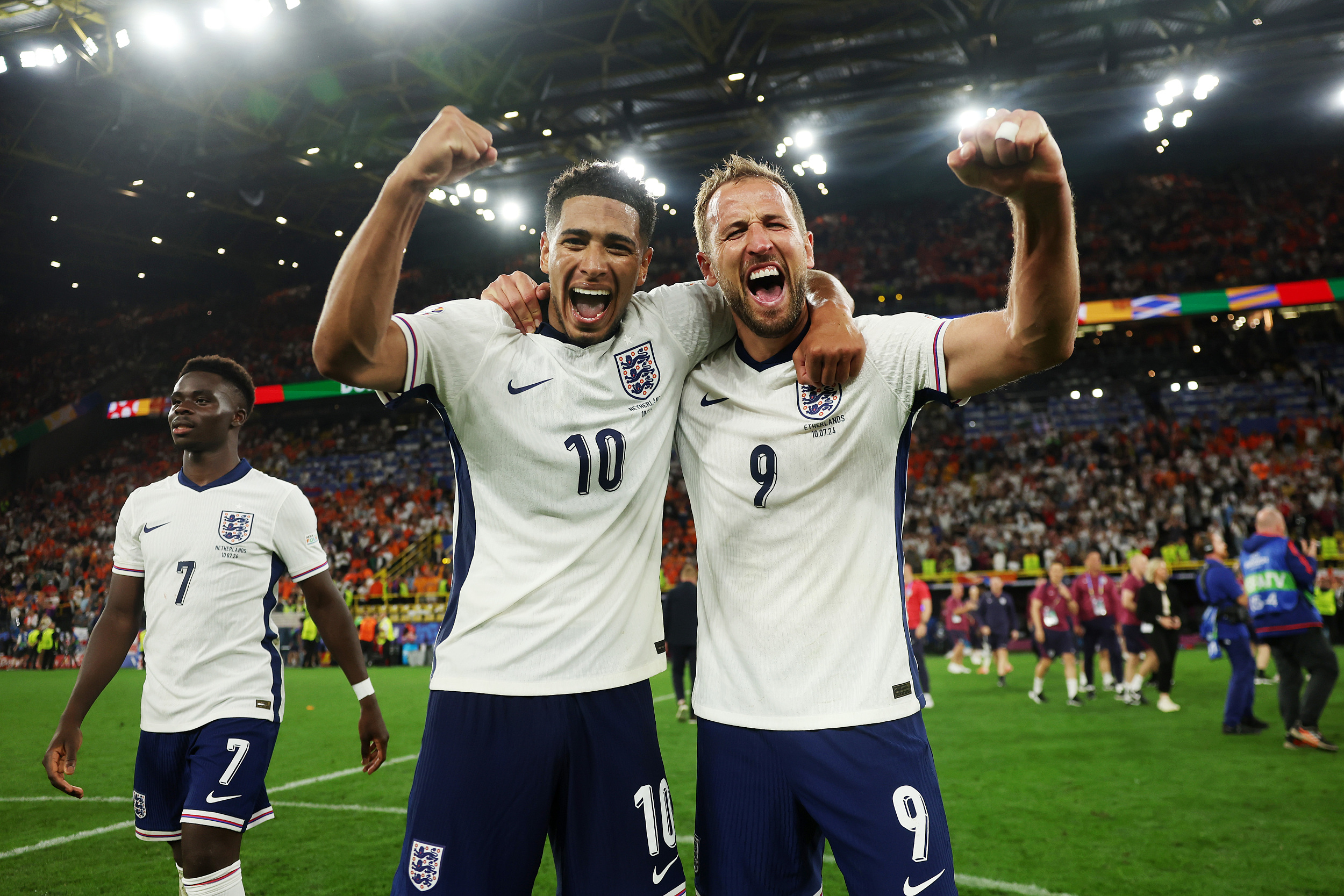 开云体育登录-英格兰足球冠军联赛的夺冠热门球队