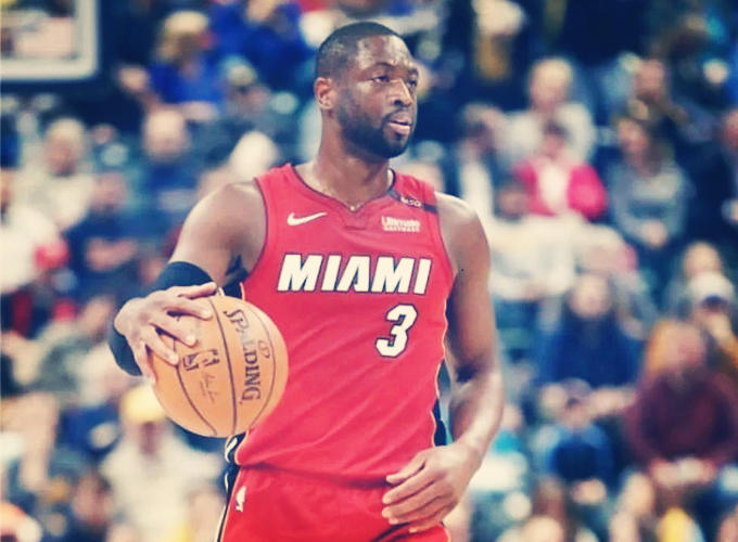 开云体育官网-关于欧预赛新季揭幕战举行，球员斗志昂扬对抗激烈的信息