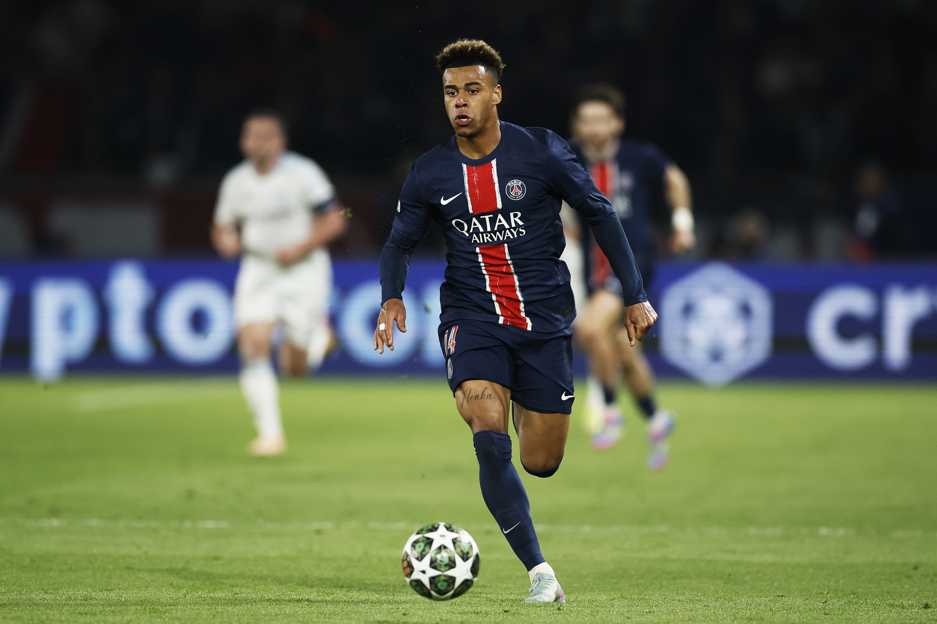 塞维利亚力挫巴黎,晋级欧冠四强 塞维利亚力挫巴黎,晋级欧冠四强