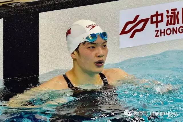 乌克兰游泳选手速度惊人,轻松拔得头筹的简单介绍 乌克兰游泳选手速度惊人,轻松拔得头筹的简单介绍