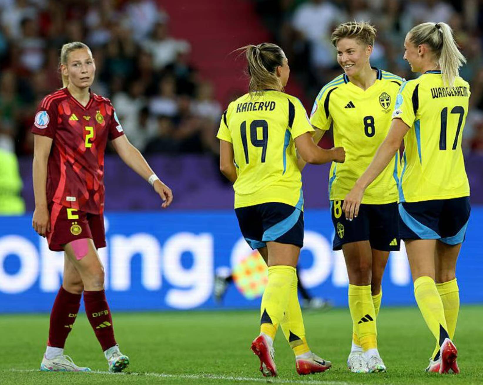 开云APP-瑞典连扳两局晋级欧洲杯强赛名单揭晓的简单介绍