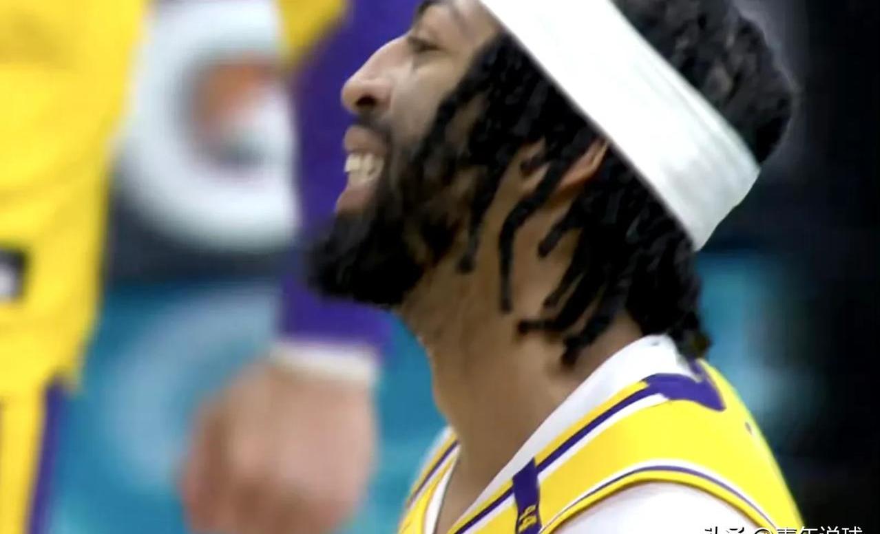 开云平台-华尔油队大比分领先，击败对手