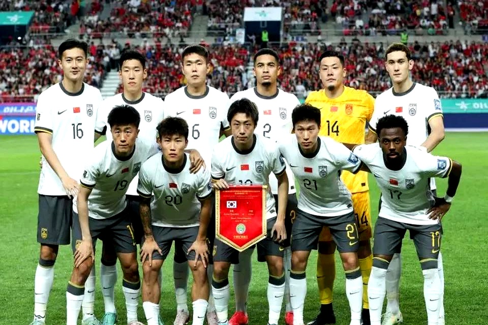 日本队球员技术娴熟不输欧洲球队 日本队球员技术娴熟不输欧洲球队