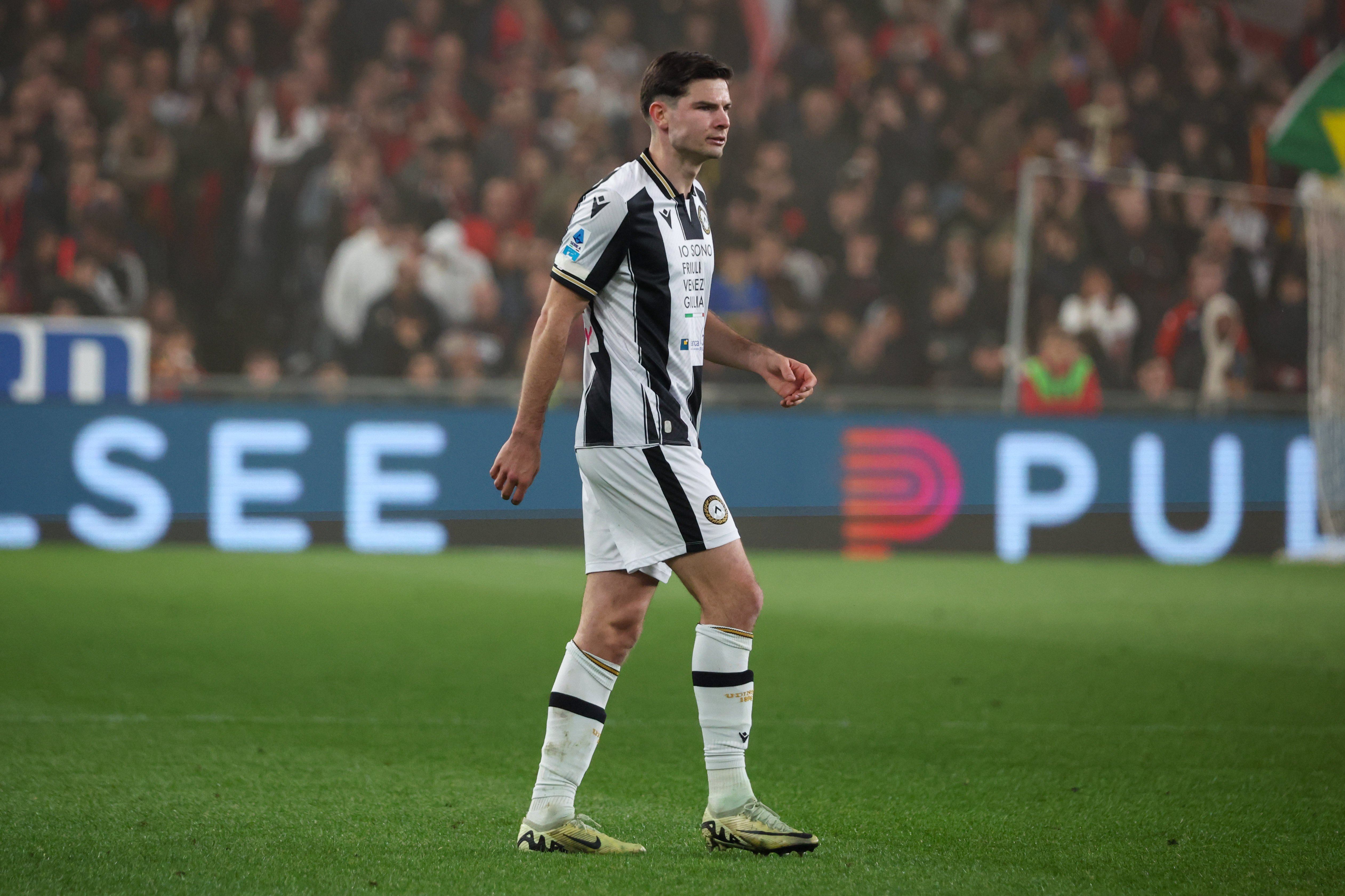 乌迪内斯中场再次崭露头角,成为关键人物 乌迪内斯中场再次崭露头角,成为关键人物