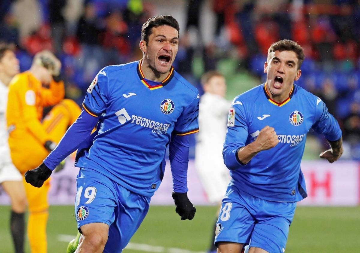 开云体育-赫塔菲客场战胜对手，积分有所增加