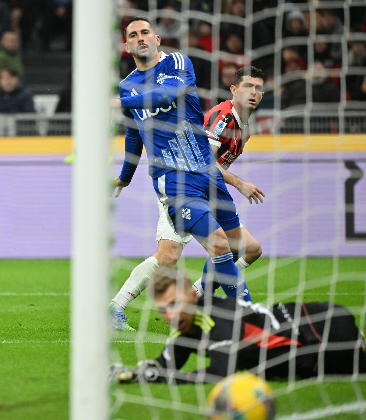 开云体育app-AC米兰前锋进球荒，射门效率欠佳的简单介绍