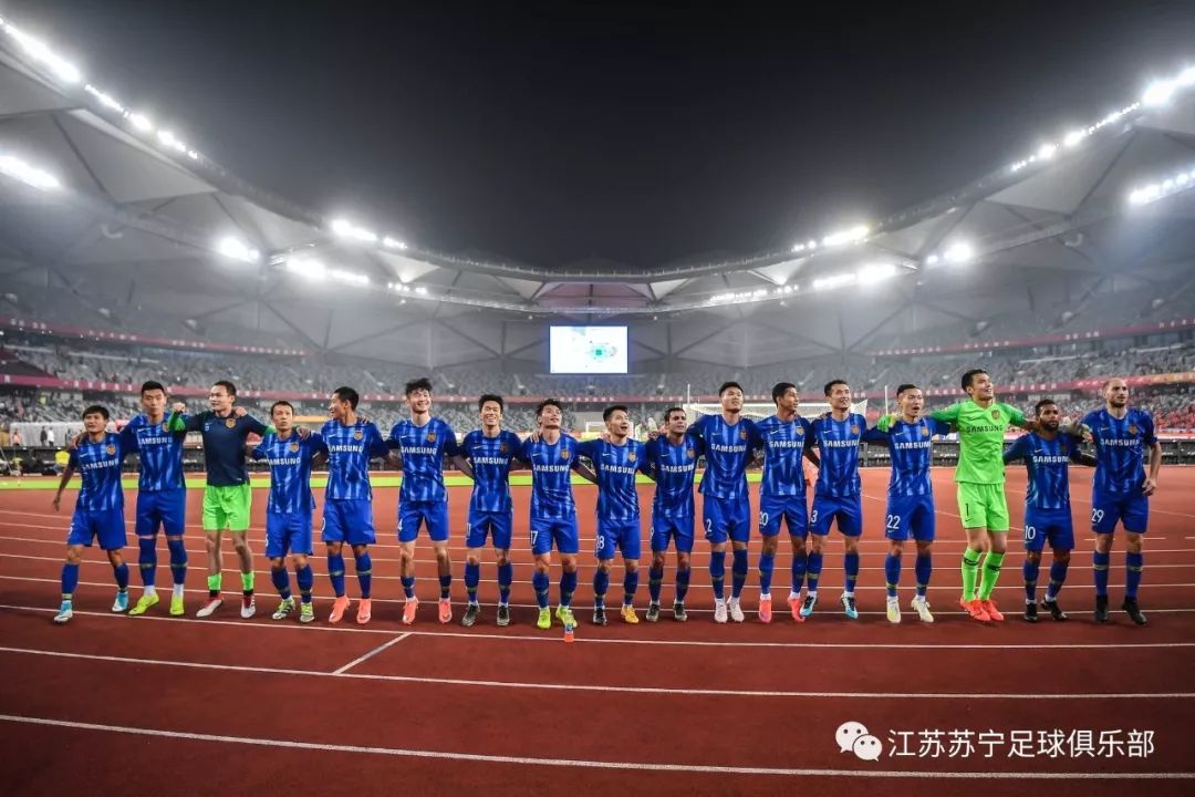 开云体育app-深圳佳兆业主场不敌对手，百忙中顾失守