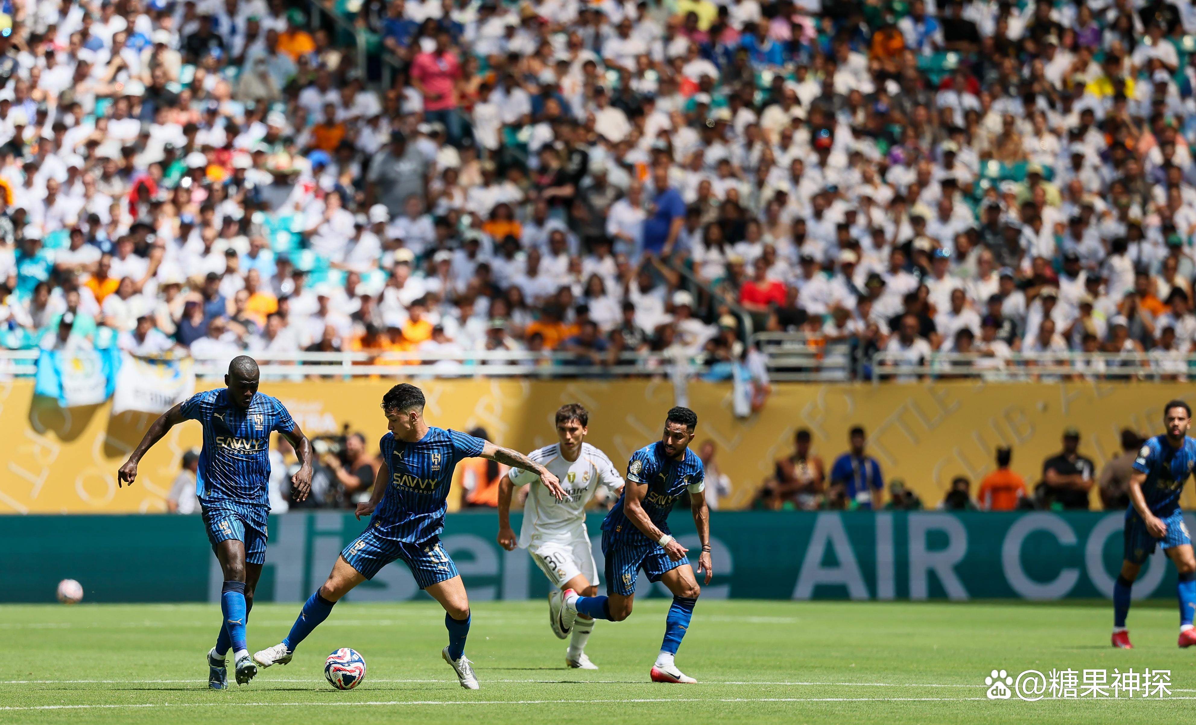开云体育在线-包含皇马客场遭逆转，领先优势瞬间被拉开差距的词条