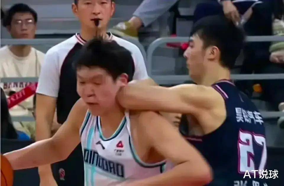 开云体育-辽足即将上演激烈对抗，球员准备充分