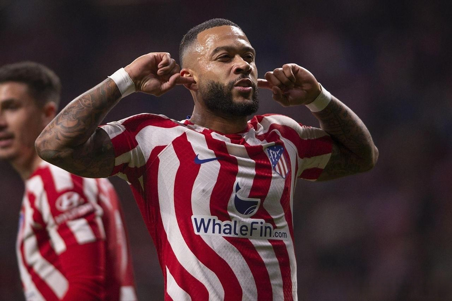 关于荷兰客场击败德佩建功北爱尔兰主场告捷的信息 关于荷兰客场击败德佩建功北爱尔兰主场告捷的信息