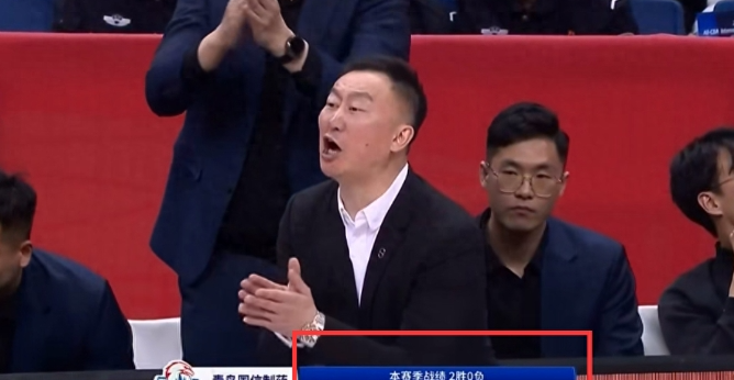 开云体育APP下载-一场激烈的比赛即将在赛场上展开