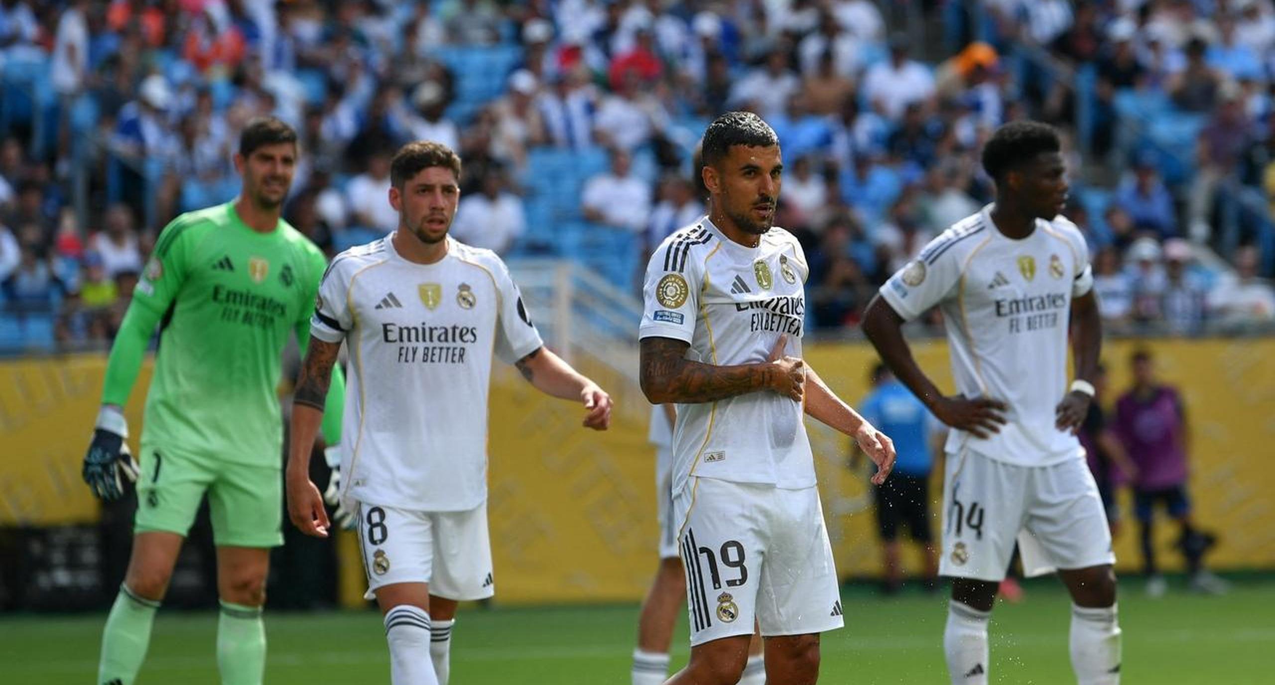 皇马球员士气高昂,誓要完成逆袭 皇马球员士气高昂,誓要完成逆袭