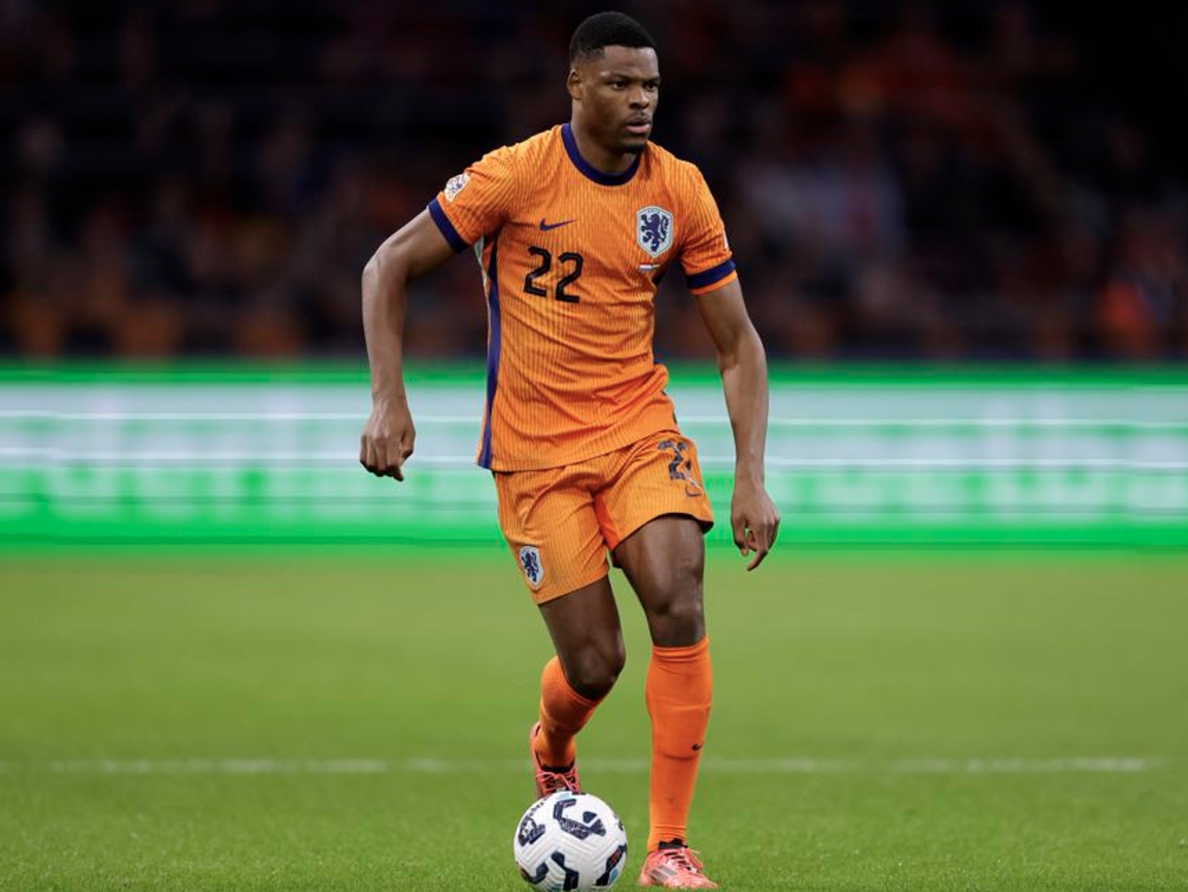 克什米尔多夫二次进球，锁定胜局的简单介绍