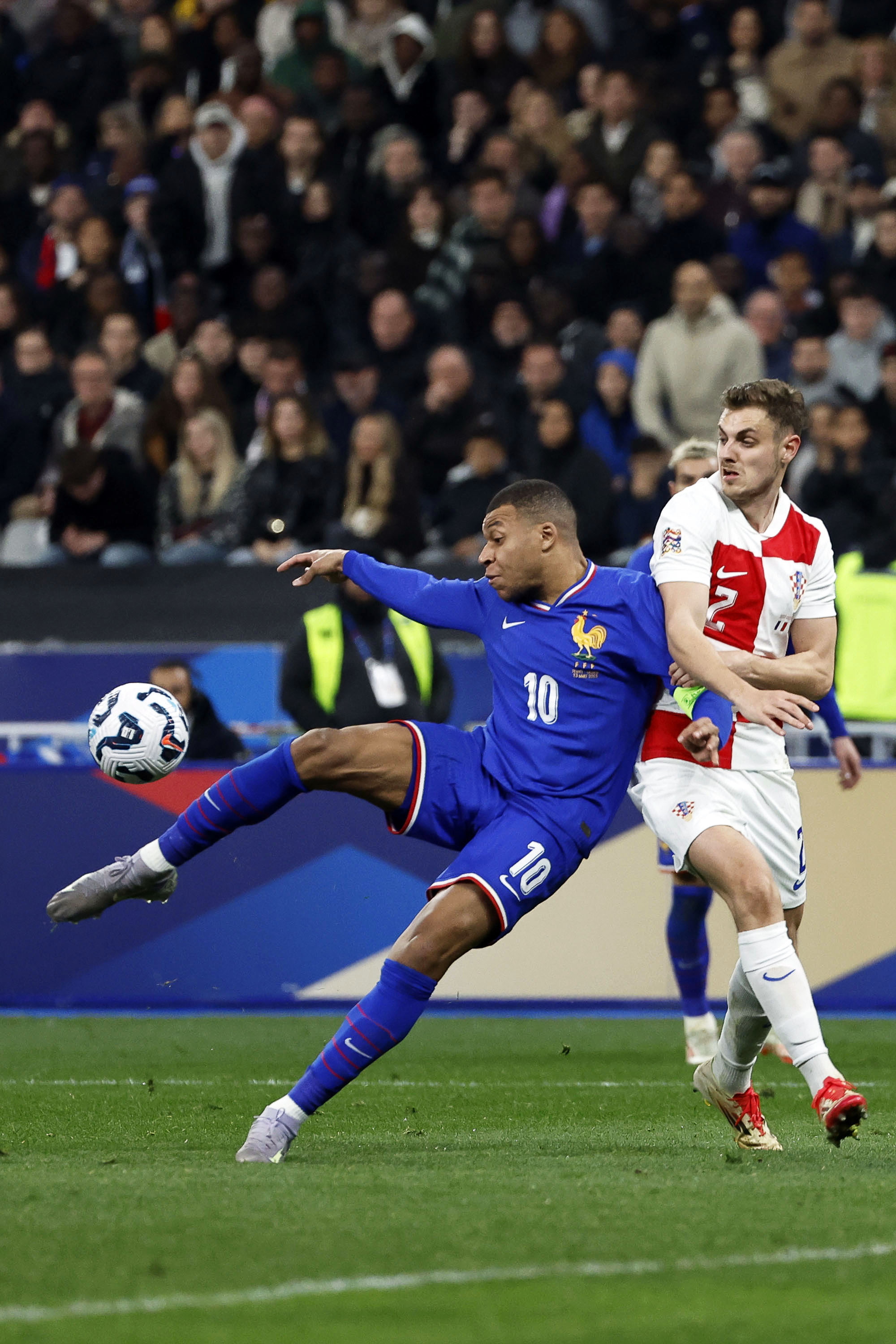 包含欧国联决赛:精彩的比赛将在决赛中展开的词条 包含欧国联决赛:精彩的比赛将在决赛中展开的词条