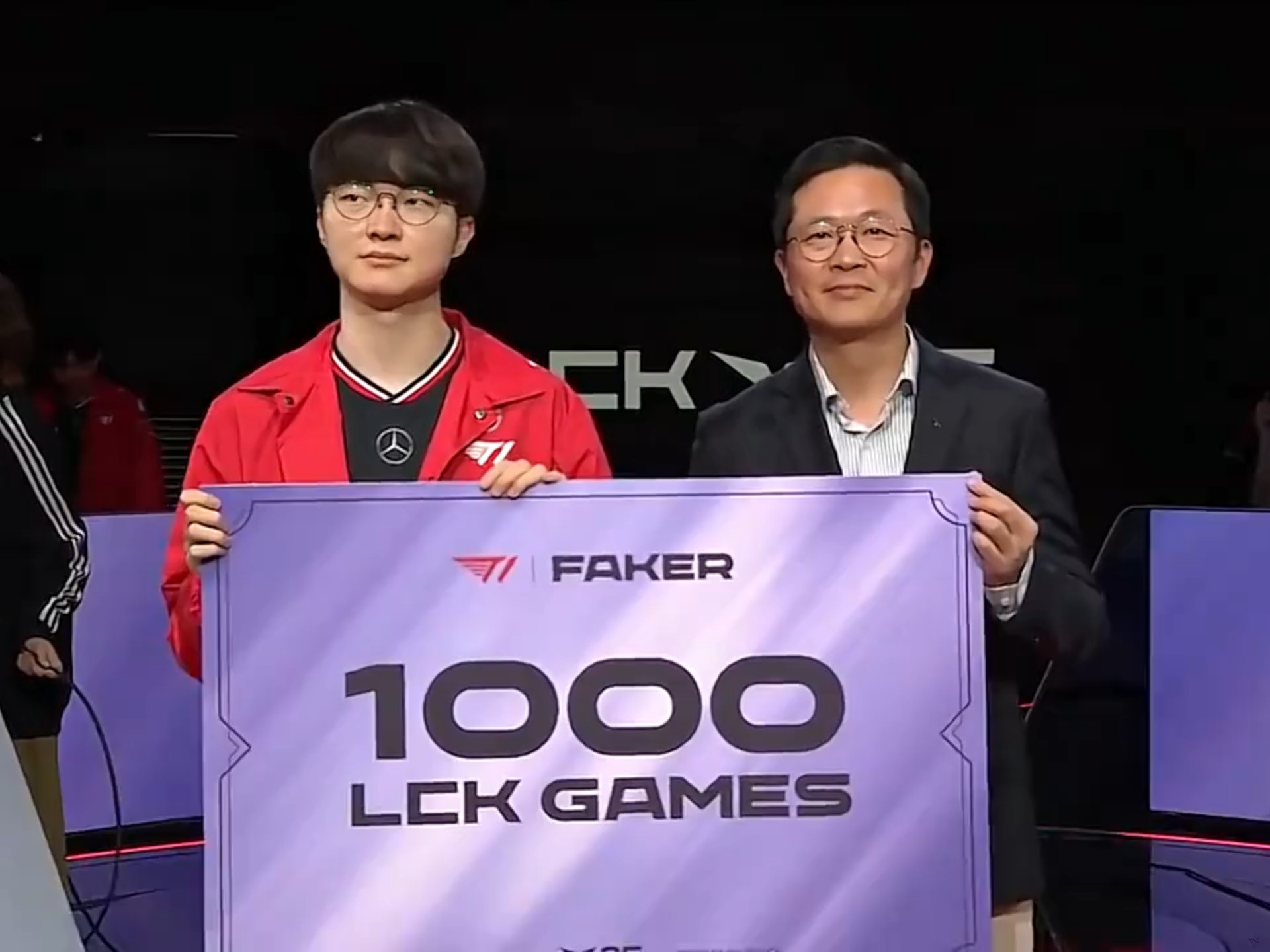 RNG碾压IG,Faker完成史诗逆转焦点之战淘汰赛,留下经典瞬间 RNG碾压IG,Faker完成史诗逆转焦点之战淘汰赛,留下经典瞬间