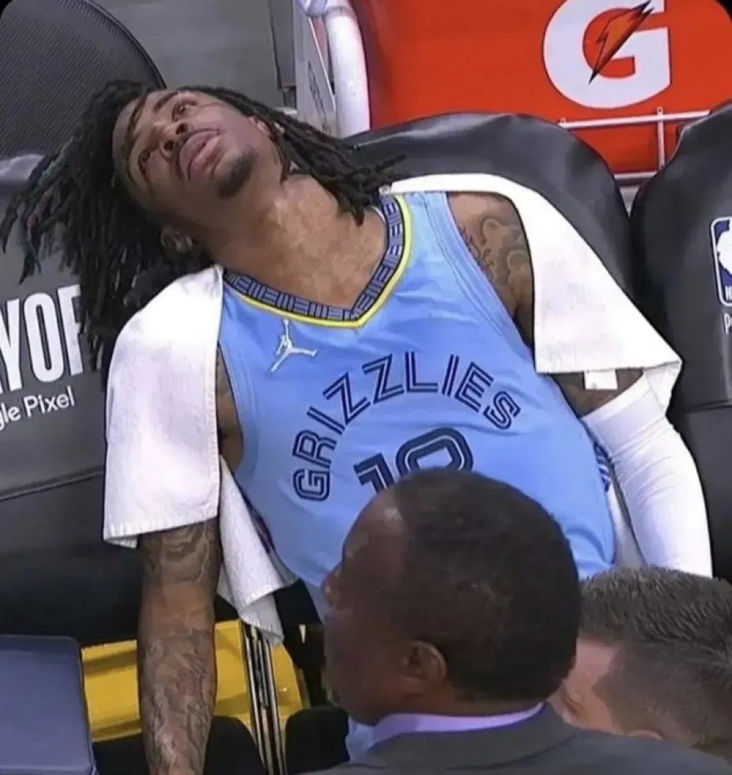 猛龙主场惨败尼克斯,德罗赞绝杀落水狗! 猛龙主场惨败尼克斯,德罗赞绝杀落水狗!