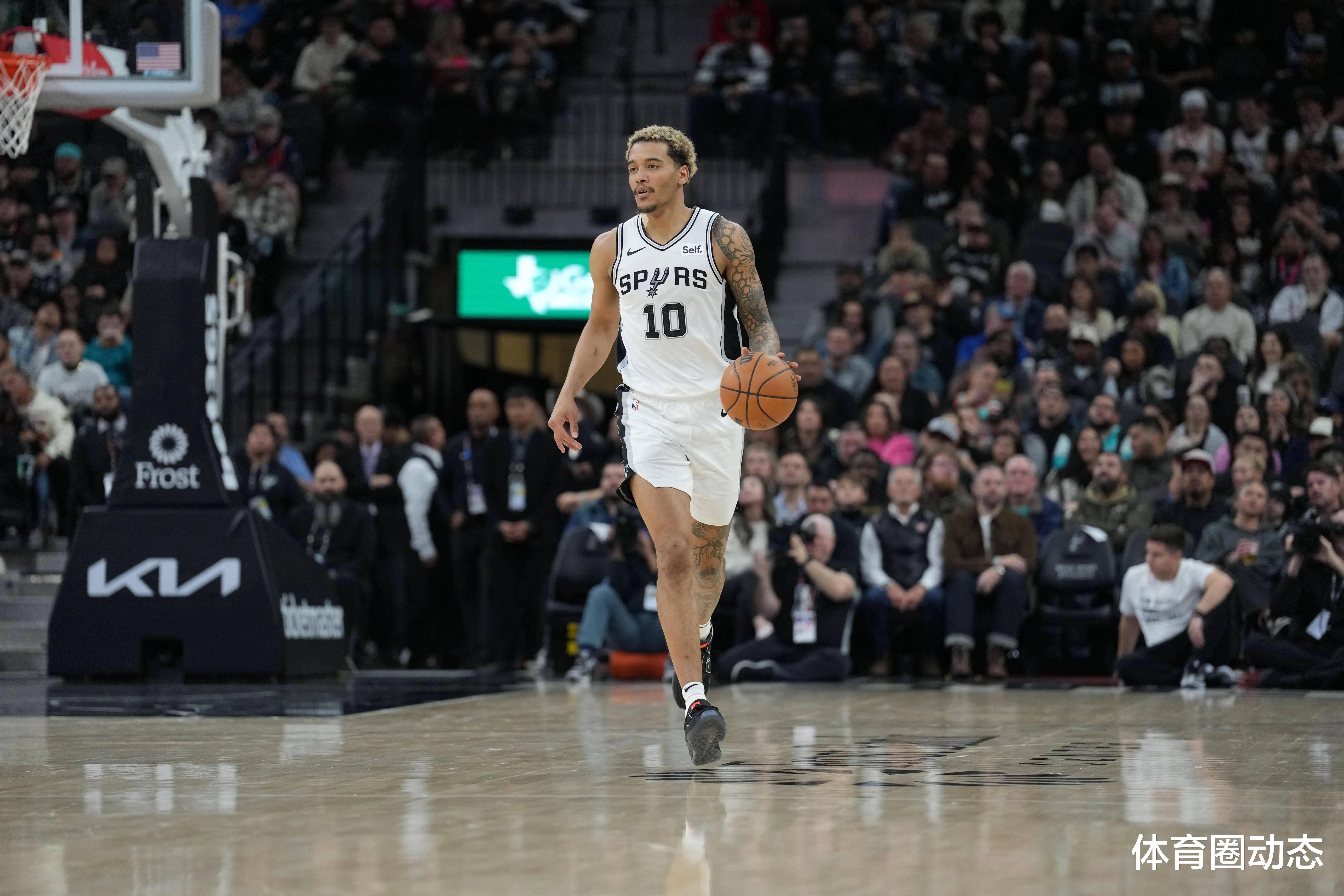 关于鹈鹕队战胜马刺,全队发挥出色的信息 关于鹈鹕队战胜马刺,全队发挥出色的信息