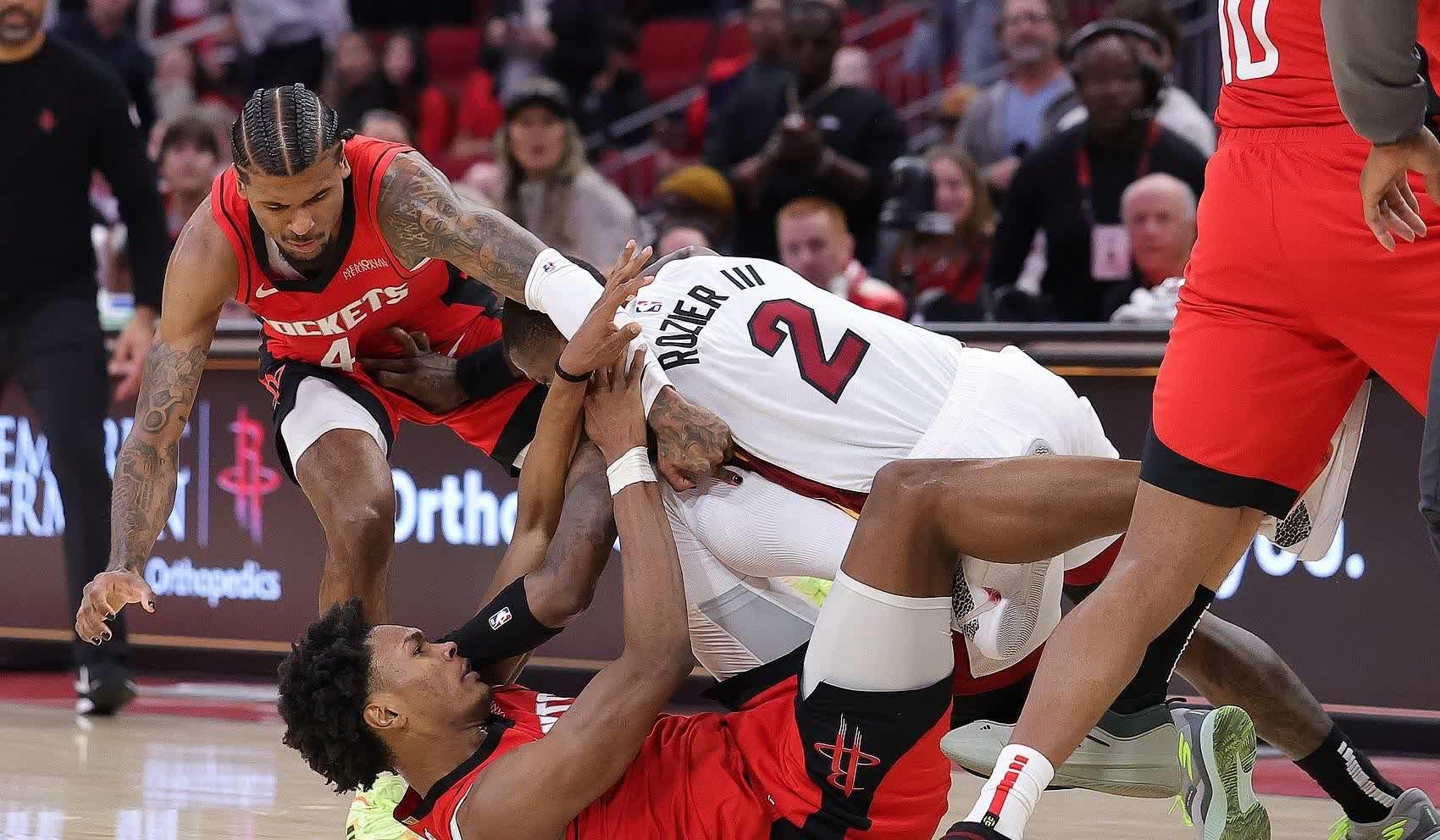 开云体育APP下载-热火不敌雄鹿，遭遇三连败