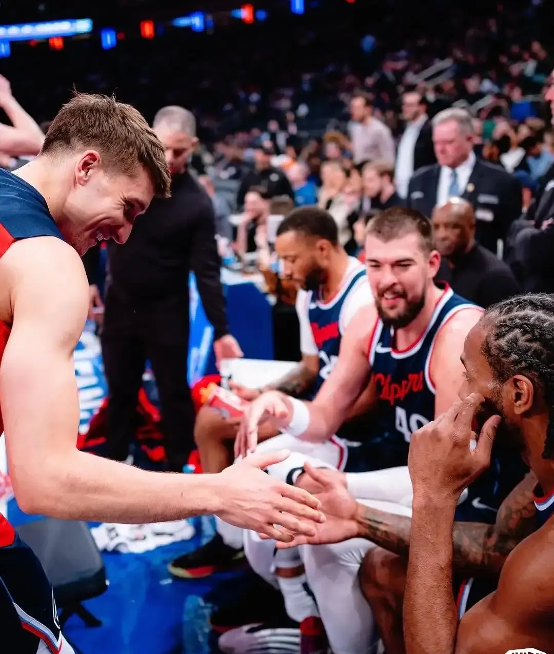 快船队客场大败火箭赛琴与福特砍下分 快船队客场大败火箭赛琴与福特砍下分