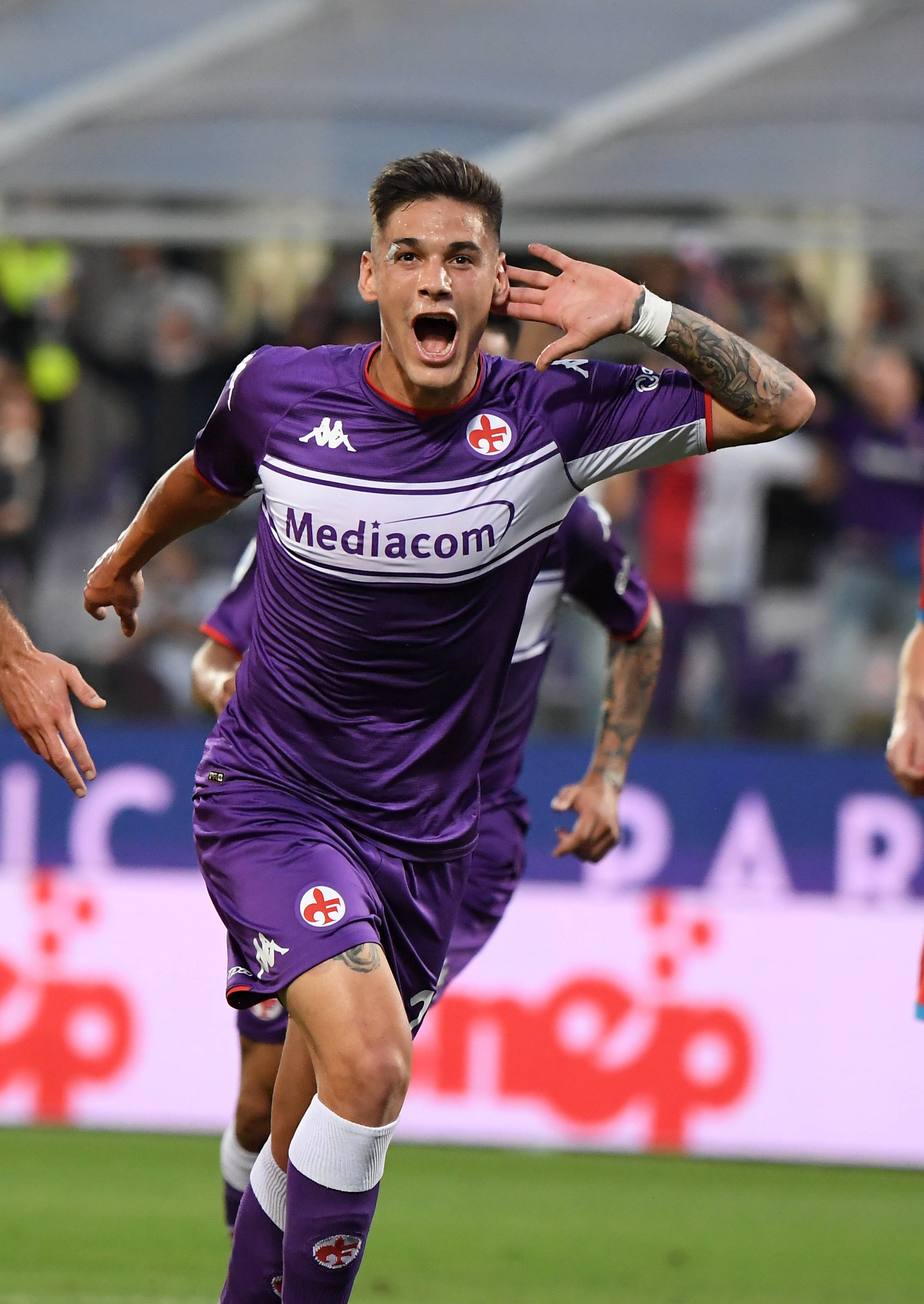 开云体育在线-意甲联赛一役关键时刻，胜负难料