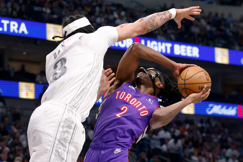 猛龙大胜独行侠,取得系列赛首胜 猛龙大胜独行侠,取得系列赛首胜