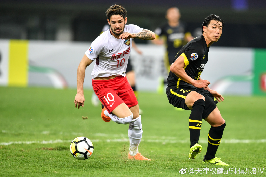 柏太阳神豪取3连胜,轻松晋级淘汰 柏太阳神豪取3连胜,轻松晋级淘汰