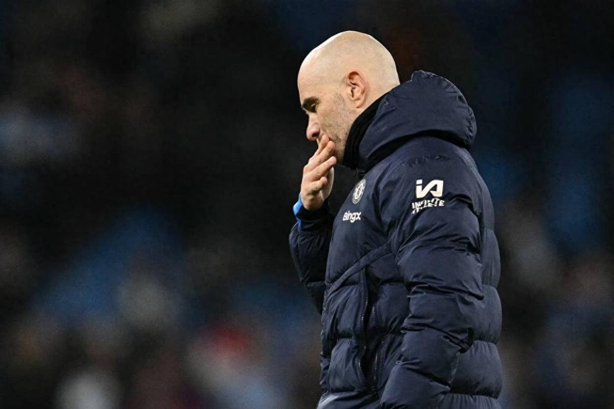 开云体育中国-切尔西新援表现低迷,受到球迷质疑和批评