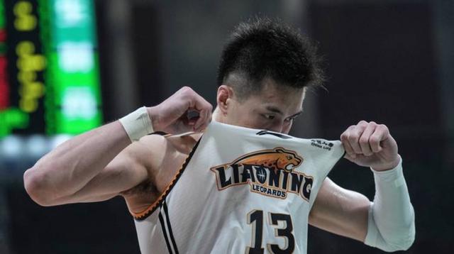 开云体育APP下载-火箭逆转浙江队，郭艾伦刷新纪录